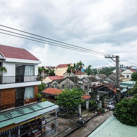 Gold Stone Homestay Хойан Экстерьер фото